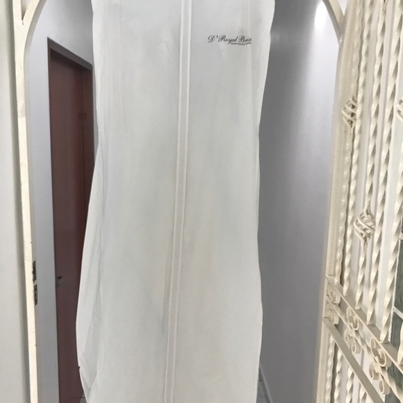 Pronovias Gown 2018 Collection - Picture 3 of 6